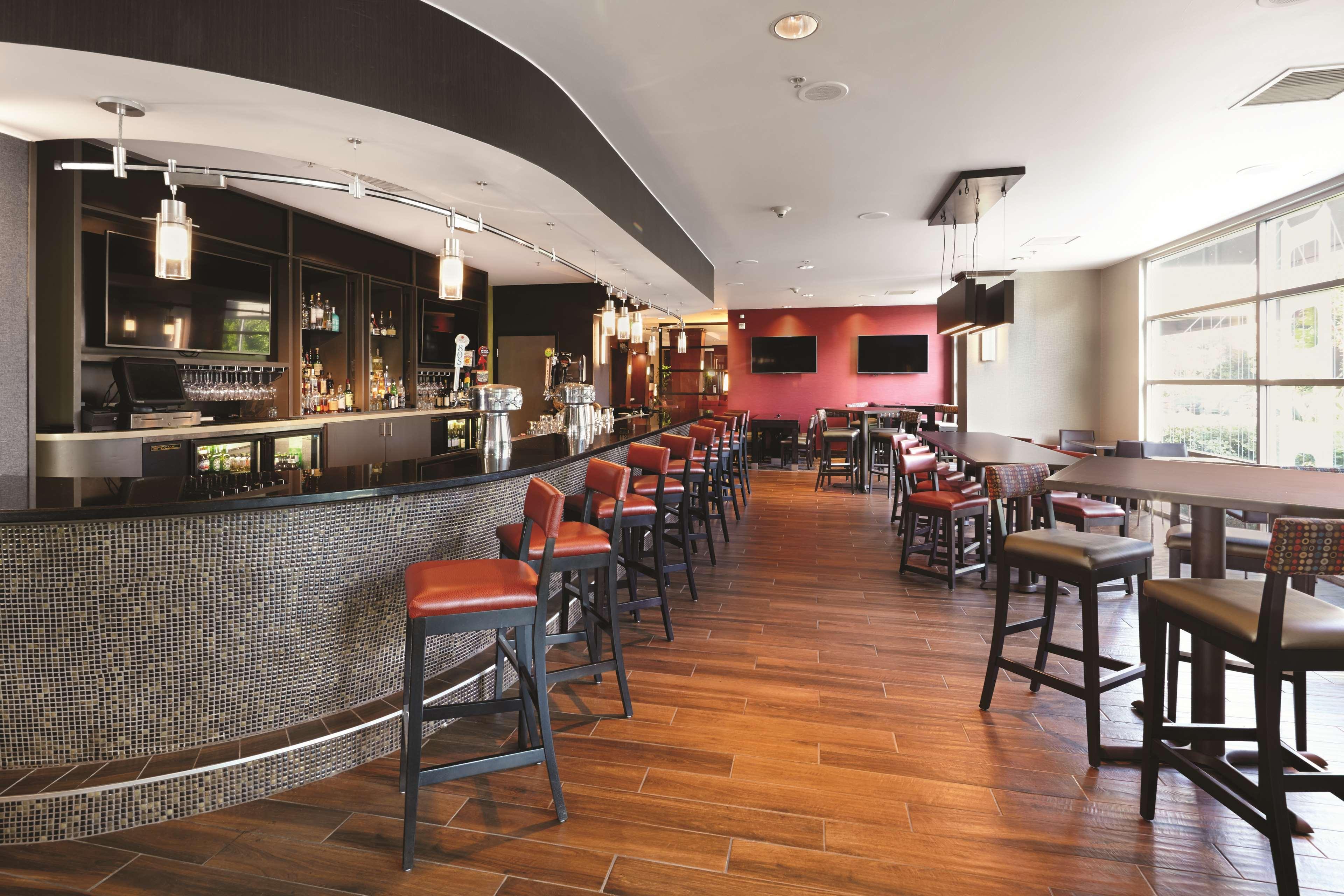 Doubletree By Hilton San Francisco Airport North Bayfront Hotel Brisbane Exterior foto