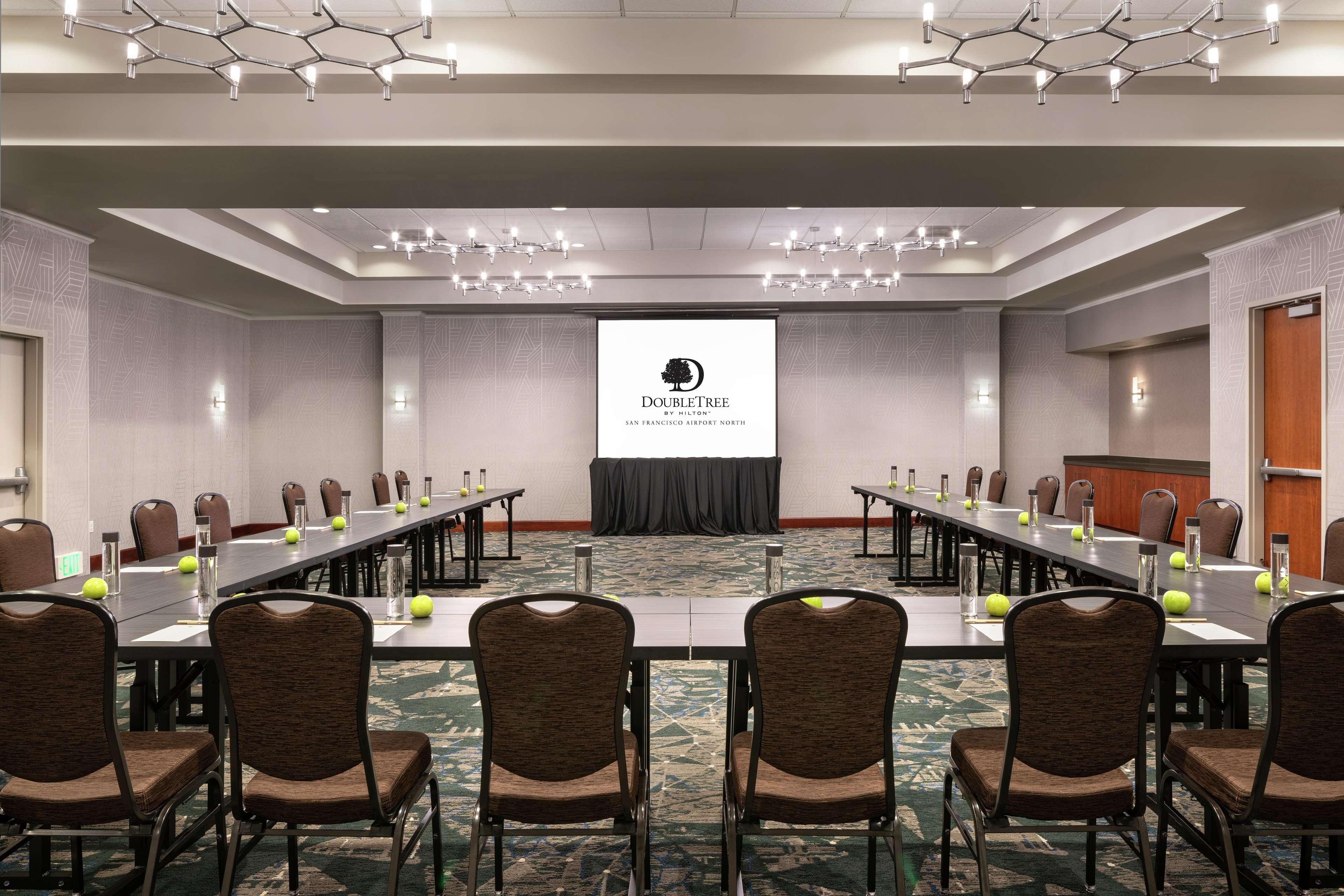 Doubletree By Hilton San Francisco Airport North Bayfront Hotel Brisbane Exterior foto